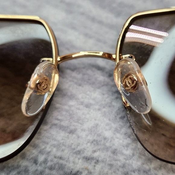Vintage Authentic Chanel Rhinestone CC Rimless Gradient Gold Sunglasses 4092B - Picture 4 of 15